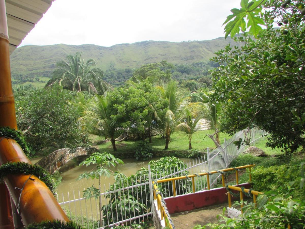 Turística Santa Bárbara Сasa de vacaciones