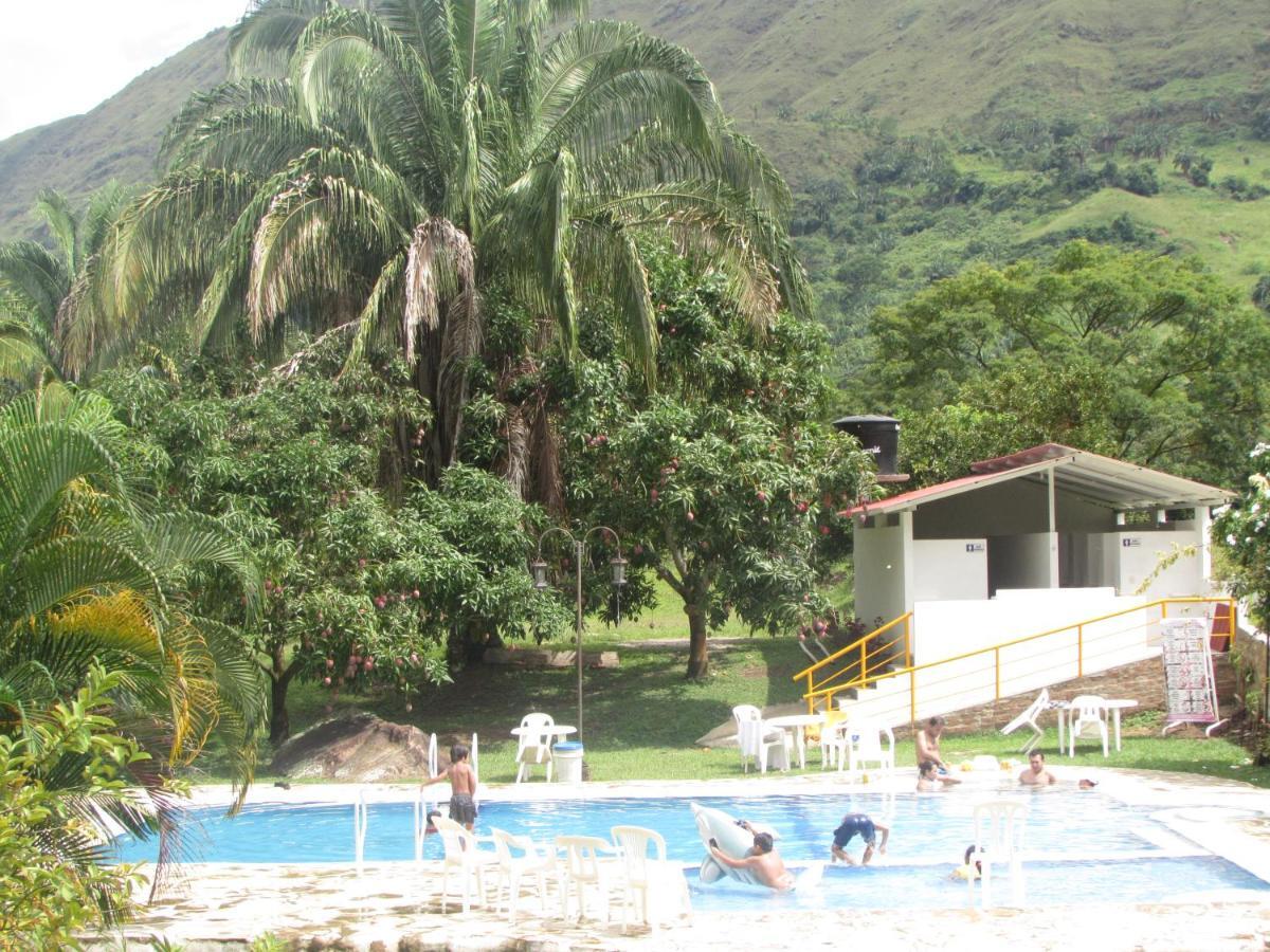 Turística Santa Bárbara * Melgar